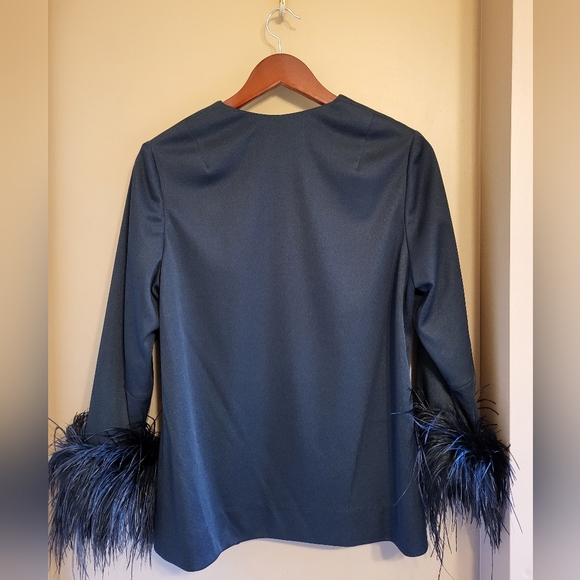 Beckman's of Great Falls. Evening jacket with ostrich cuffs - Picture 3 of 4